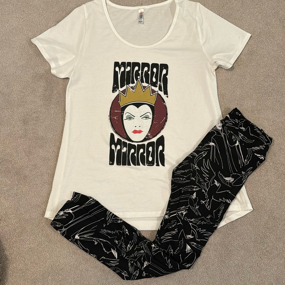 LuLaRoe Disney Villains - swing top and leggings in Medium/one Size.